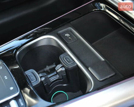 Білий Мерседес ГЛА-Клас, об'ємом двигуна 1.99 л та пробігом 8 тис. км за 46000 $, фото 47 на Automoto.ua