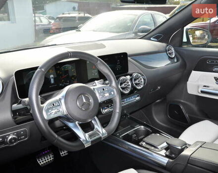 Білий Мерседес ГЛА-Клас, об'ємом двигуна 1.99 л та пробігом 8 тис. км за 46000 $, фото 27 на Automoto.ua