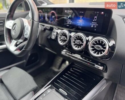 Білий Мерседес ГЛА-Клас, об'ємом двигуна 1.95 л та пробігом 29 тис. км за 46500 $, фото 17 на Automoto.ua