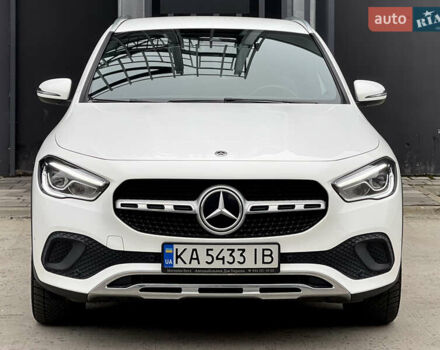 Белый Мерседес ГЛА-Класс, объемом двигателя 2 л и пробегом 36 тыс. км за 43000 $, фото 21 на Automoto.ua