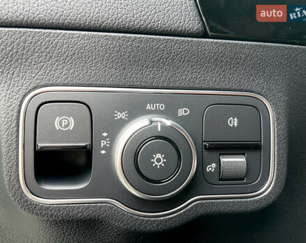 Белый Мерседес ГЛА-Класс, объемом двигателя 2 л и пробегом 36 тыс. км за 43000 $, фото 27 на Automoto.ua