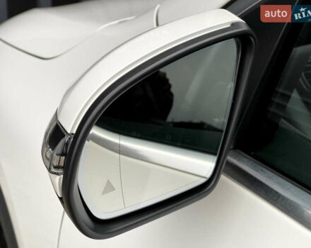 Белый Мерседес ГЛА-Класс, объемом двигателя 2 л и пробегом 36 тыс. км за 43000 $, фото 1 на Automoto.ua