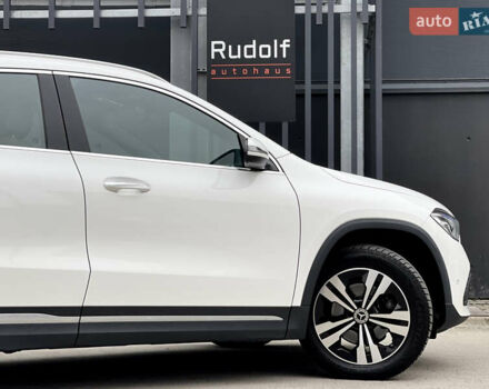 Белый Мерседес ГЛА-Класс, объемом двигателя 2 л и пробегом 36 тыс. км за 43000 $, фото 8 на Automoto.ua