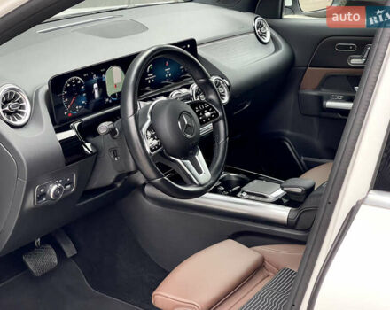 Белый Мерседес ГЛА-Класс, объемом двигателя 2 л и пробегом 36 тыс. км за 43000 $, фото 30 на Automoto.ua