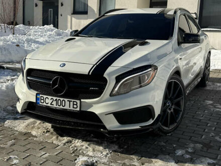 Белый Мерседес ГЛА-Класс, объемом двигателя 1.99 л и пробегом 140 тыс. км за 22300 $, фото 1 на Automoto.ua