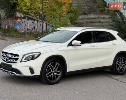 Мерседес ГЛА-Класс 2017 в Киеве на Automoto.ua Белый Мерседес ГЛА-Класс, объемом двигателя 2.14 л и пробегом 110 тыс. км за 23999 $, фото 1 на Automoto.ua