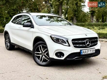 Мерседес ГЛА-Класс 2017 в Киеве на Automoto.ua Белый Мерседес ГЛА-Класс, объемом двигателя 2 л и пробегом 47 тыс. км за 27950 $, фото 1 на Automoto.ua