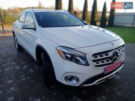 Мерседес ГЛА-Класс 2018 в Львове на Automoto.ua Белый Мерседес ГЛА-Класс, объемом двигателя 1.99 л и пробегом 107 тыс. км за 20500 $, фото 1 на Automoto.ua