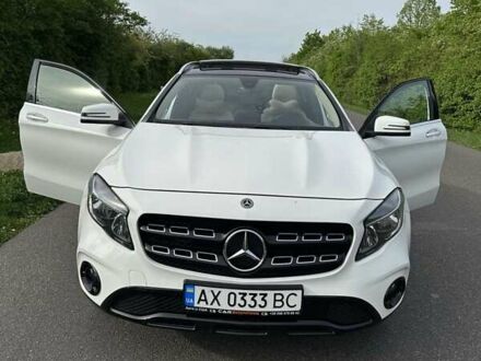 Білий Мерседес ГЛА-Клас, об'ємом двигуна 1.99 л та пробігом 60 тис. км за 26500 $, фото 1 на Automoto.ua