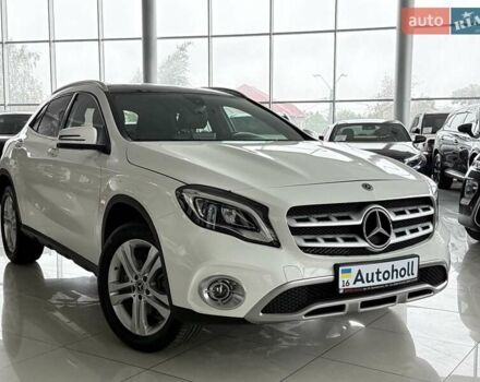 Белый Мерседес ГЛА-Класс, объемом двигателя 2 л и пробегом 58 тыс. км за 24800 $, фото 1 на Automoto.ua