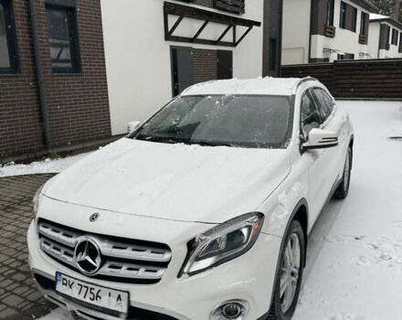 Білий Мерседес ГЛА-Клас, об'ємом двигуна 1.99 л та пробігом 106 тис. км за 22900 $, фото 1 на Automoto.ua