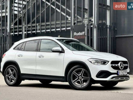 Мерседес ГЛА-Класс 2020 в Киеве на Automoto.ua Белый Мерседес ГЛА-Класс, объемом двигателя 2 л и пробегом 165 тыс. км за 30950 $, фото 1 на Automoto.ua