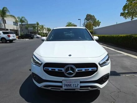 Білий Мерседес ГЛА-Клас, об'ємом двигуна 0 л та пробігом 50 тис. км за 20900 $, фото 1 на Automoto.ua