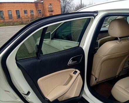 Бежевый Мерседес ГЛА-Класс, объемом двигателя 2 л и пробегом 240 тыс. км за 14200 $, фото 5 на Automoto.ua