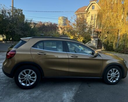 Бежевый Мерседес ГЛА-Класс, объемом двигателя 1.6 л и пробегом 79 тыс. км за 25000 $, фото 6 на Automoto.ua