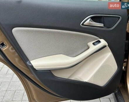 Бежевий Мерседес ГЛА-Клас, об'ємом двигуна 1.6 л та пробігом 80 тис. км за 23440 $, фото 13 на Automoto.ua