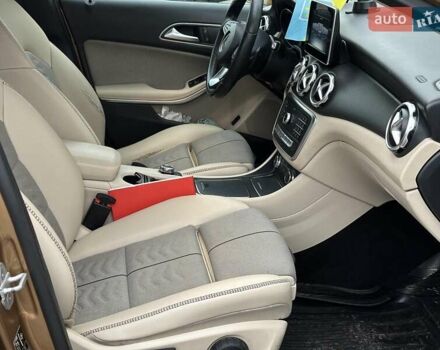 Бежевий Мерседес ГЛА-Клас, об'ємом двигуна 1.6 л та пробігом 80 тис. км за 23440 $, фото 19 на Automoto.ua