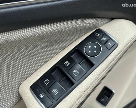 Бежевий Мерседес ГЛА-Клас, об'ємом двигуна 1.6 л та пробігом 80 тис. км за 23440 $, фото 9 на Automoto.ua