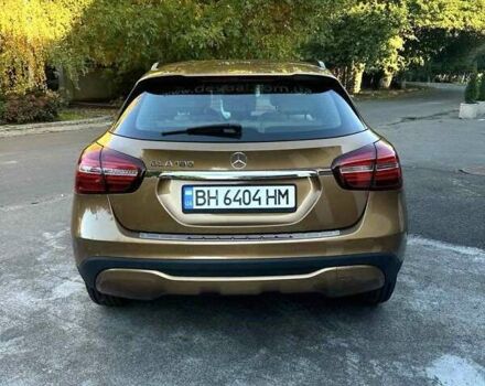 Бежевый Мерседес ГЛА-Класс, объемом двигателя 1.6 л и пробегом 80 тыс. км за 24700 $, фото 6 на Automoto.ua