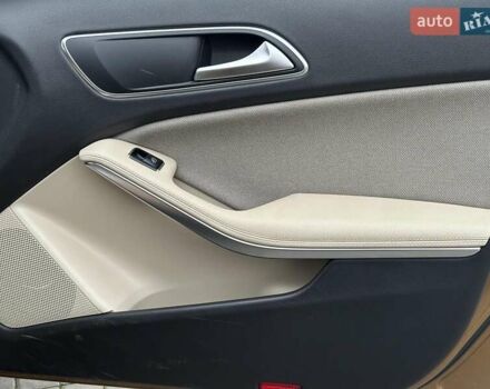 Бежевий Мерседес ГЛА-Клас, об'ємом двигуна 1.6 л та пробігом 80 тис. км за 23440 $, фото 20 на Automoto.ua