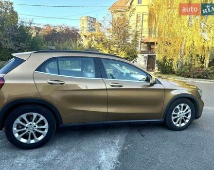 Бежевый Мерседес ГЛА-Класс, объемом двигателя 1.6 л и пробегом 80 тыс. км за 24700 $, фото 8 на Automoto.ua