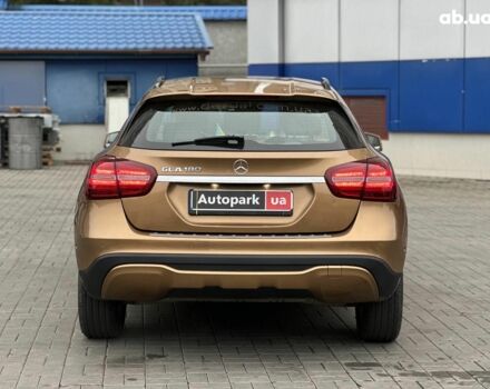 Бежевий Мерседес ГЛА-Клас, об'ємом двигуна 1.6 л та пробігом 80 тис. км за 23440 $, фото 5 на Automoto.ua