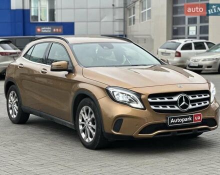 Бежевий Мерседес ГЛА-Клас, об'ємом двигуна 1.6 л та пробігом 80 тис. км за 23440 $, фото 2 на Automoto.ua