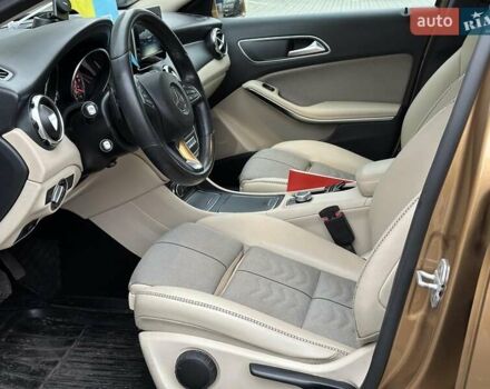 Бежевий Мерседес ГЛА-Клас, об'ємом двигуна 1.6 л та пробігом 80 тис. км за 23440 $, фото 7 на Automoto.ua