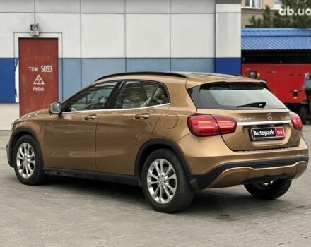 Бежевий Мерседес ГЛА-Клас, об'ємом двигуна 1.6 л та пробігом 80 тис. км за 23440 $, фото 6 на Automoto.ua