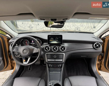 Бежевий Мерседес ГЛА-Клас, об'ємом двигуна 2 л та пробігом 66 тис. км за 25700 $, фото 93 на Automoto.ua