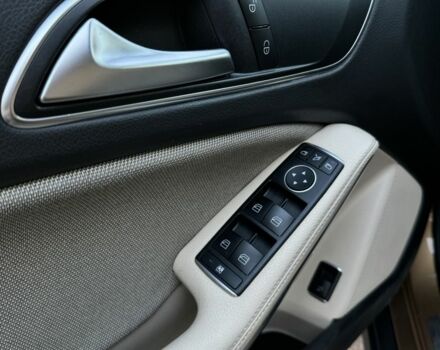 Бежевый Мерседес ГЛА-Класс, объемом двигателя 1.6 л и пробегом 79 тыс. км за 25000 $, фото 13 на Automoto.ua