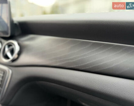 Бежевий Мерседес ГЛА-Клас, об'ємом двигуна 2 л та пробігом 66 тис. км за 25700 $, фото 121 на Automoto.ua