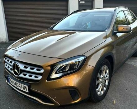 Бежевый Мерседес ГЛА-Класс, объемом двигателя 1.6 л и пробегом 80 тыс. км за 24700 $, фото 2 на Automoto.ua