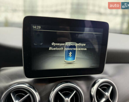 Бежевий Мерседес ГЛА-Клас, об'ємом двигуна 2 л та пробігом 66 тис. км за 25700 $, фото 106 на Automoto.ua