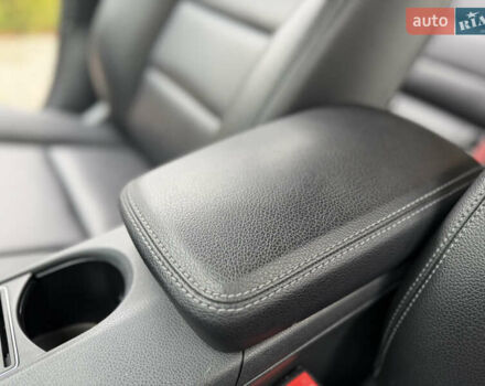 Бежевий Мерседес ГЛА-Клас, об'ємом двигуна 2 л та пробігом 66 тис. км за 25700 $, фото 101 на Automoto.ua