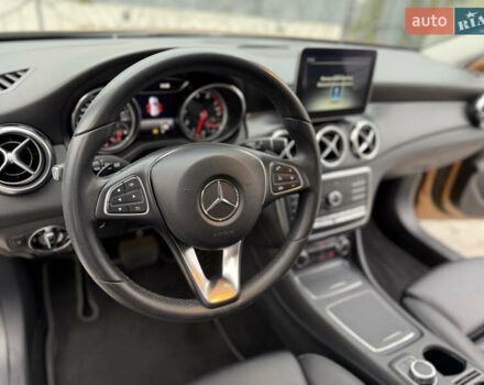 Бежевий Мерседес ГЛА-Клас, об'ємом двигуна 2 л та пробігом 66 тис. км за 25700 $, фото 97 на Automoto.ua