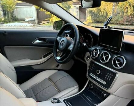 Бежевый Мерседес ГЛА-Класс, объемом двигателя 1.6 л и пробегом 80 тыс. км за 24700 $, фото 4 на Automoto.ua