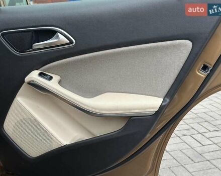 Бежевий Мерседес ГЛА-Клас, об'ємом двигуна 1.6 л та пробігом 80 тис. км за 23440 $, фото 14 на Automoto.ua