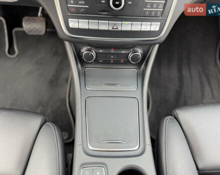 Бежевий Мерседес ГЛА-Клас, об'ємом двигуна 2 л та пробігом 66 тис. км за 25700 $, фото 90 на Automoto.ua