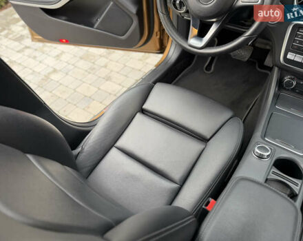 Бежевий Мерседес ГЛА-Клас, об'ємом двигуна 2 л та пробігом 66 тис. км за 25700 $, фото 86 на Automoto.ua