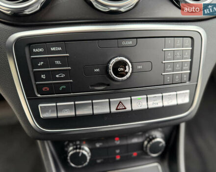 Бежевий Мерседес ГЛА-Клас, об'ємом двигуна 2 л та пробігом 66 тис. км за 25700 $, фото 104 на Automoto.ua