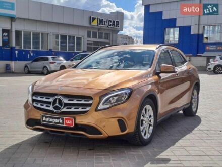 Бежевий Мерседес ГЛА-Клас, об'ємом двигуна 1.6 л та пробігом 80 тис. км за 21440 $, фото 1 на Automoto.ua
