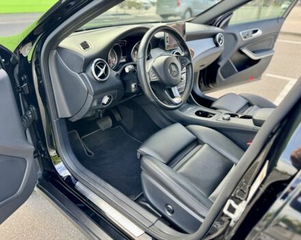 Черный Мерседес ГЛА-Класс, объемом двигателя 2 л и пробегом 98 тыс. км за 19900 $, фото 7 на Automoto.ua