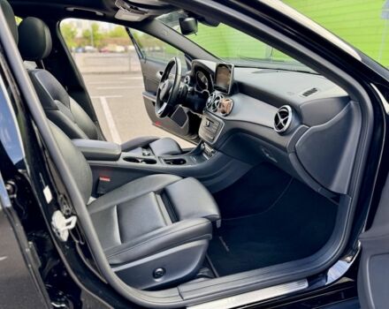 Черный Мерседес ГЛА-Класс, объемом двигателя 2 л и пробегом 98 тыс. км за 19900 $, фото 11 на Automoto.ua