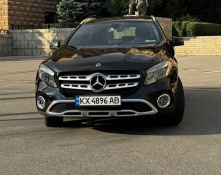 Черный Мерседес ГЛА-Класс, объемом двигателя 2 л и пробегом 150 тыс. км за 17551 $, фото 1 на Automoto.ua