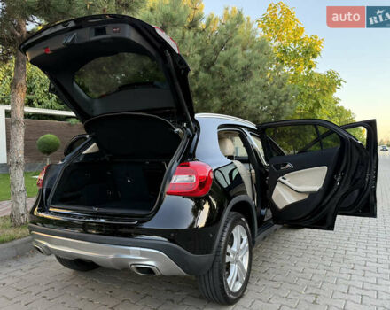 Черный Мерседес ГЛА-Класс, объемом двигателя 1.99 л и пробегом 119 тыс. км за 16900 $, фото 67 на Automoto.ua