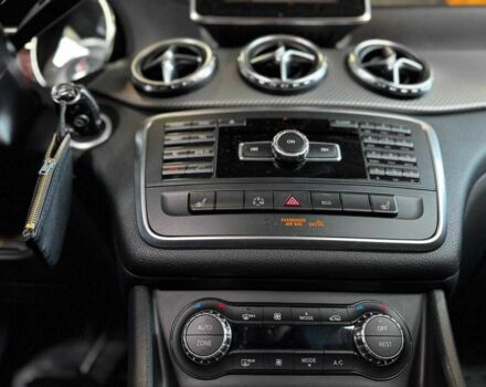 Чорний Мерседес ГЛА-Клас, об'ємом двигуна 2.14 л та пробігом 251 тис. км за 16999 $, фото 9 на Automoto.ua