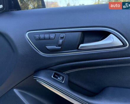 Черный Мерседес ГЛА-Класс, объемом двигателя 1.99 л и пробегом 89 тыс. км за 16000 $, фото 9 на Automoto.ua