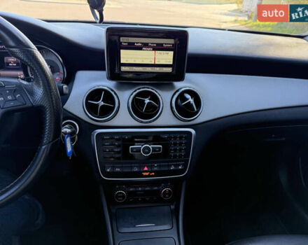 Черный Мерседес ГЛА-Класс, объемом двигателя 1.99 л и пробегом 89 тыс. км за 16000 $, фото 6 на Automoto.ua