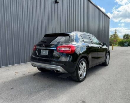 Черный Мерседес ГЛА-Класс, объемом двигателя 2 л и пробегом 72 тыс. км за 9400 $, фото 4 на Automoto.ua